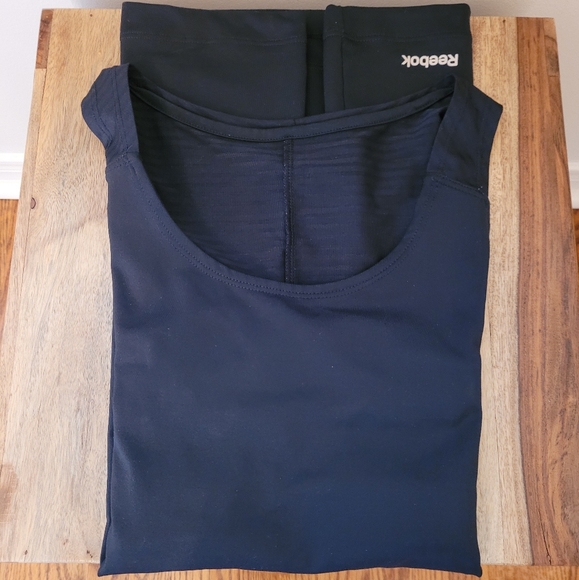 Reebok DryFit Top - Picture 6 of 6